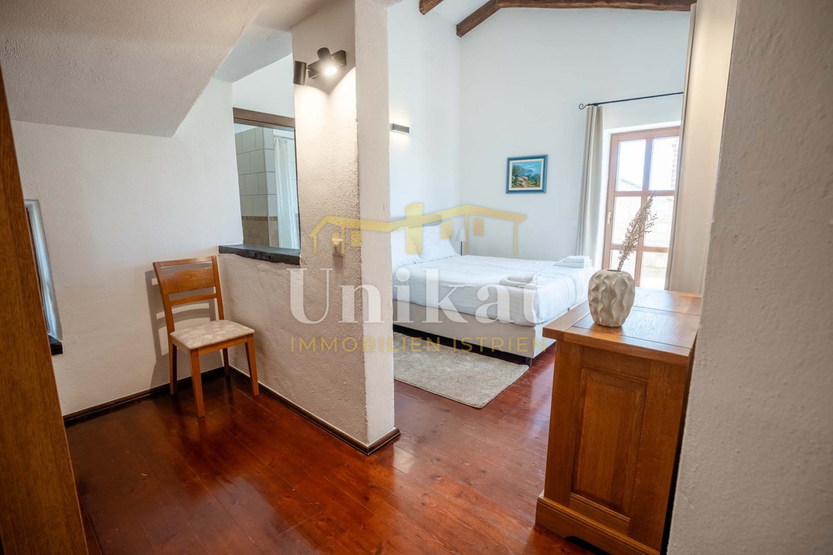 Casa di lusso con piscina vicino a Poreč